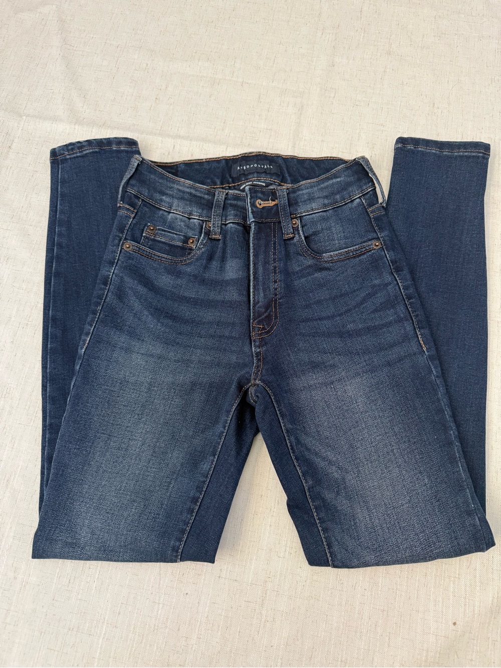 Aeropostale High Rise Jegging in Indigo Blue